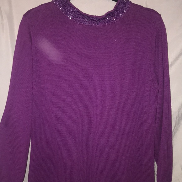 Basic Edition Sweater - Picture 5 of 6